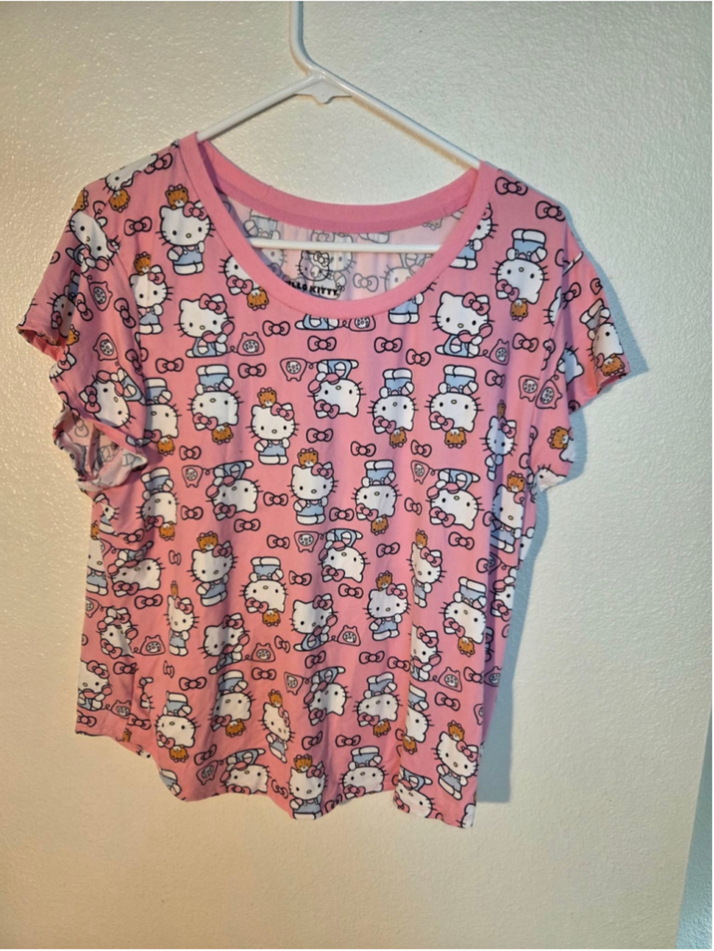 Sanrio Hello Kitty All Over Print Short Sleeve Sleep Shirt Pajama Top Pink Large